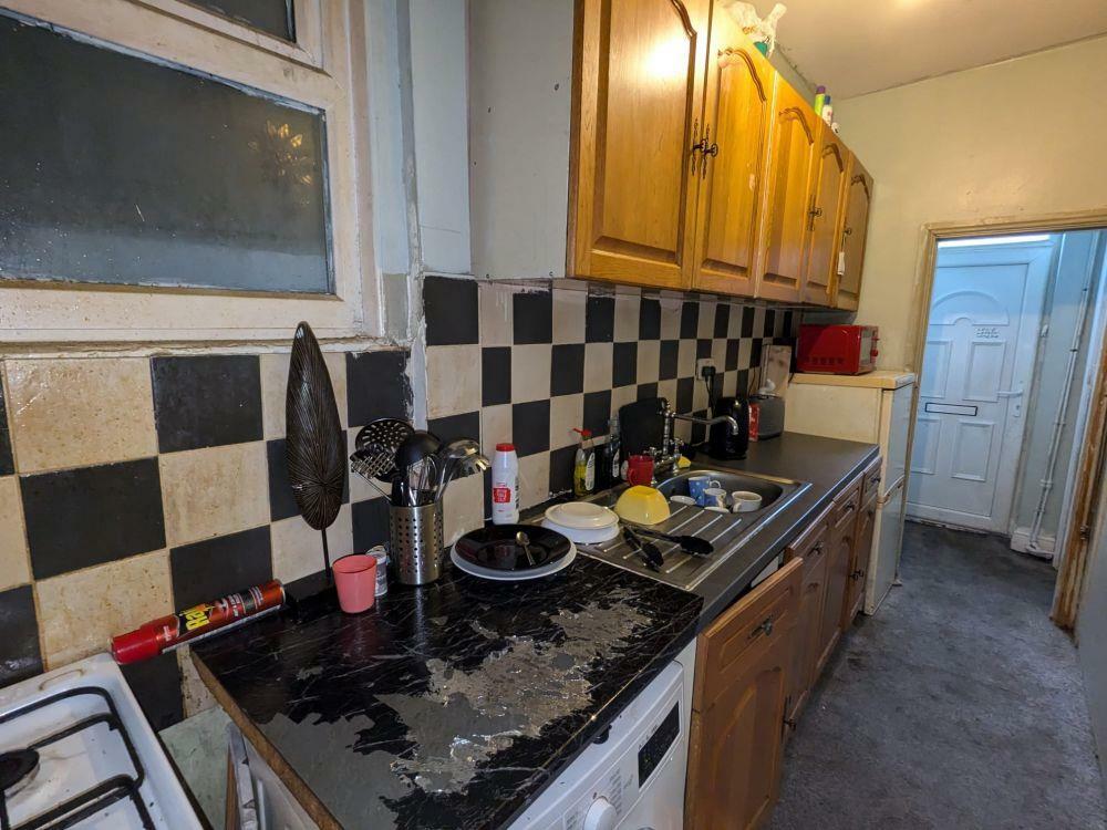 Additional image 6 of 26, Turner Place Bradford, BD7 3BE