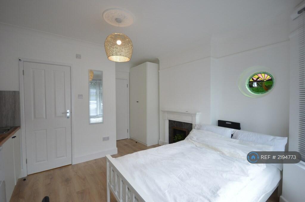 Additional image 7 of Alton Road, Bournemouth, BH10