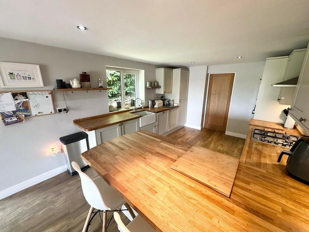 Additional image 11 of Hill Top Road, Hainworth