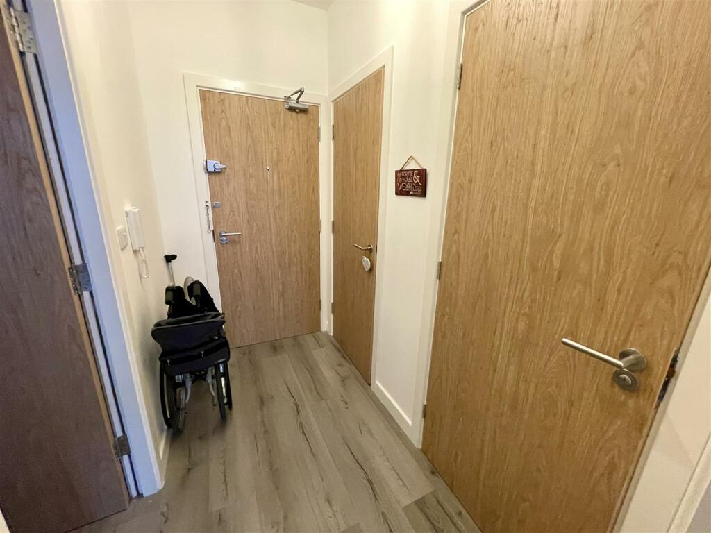 Additional image 6 of Bingley Road, Bradford