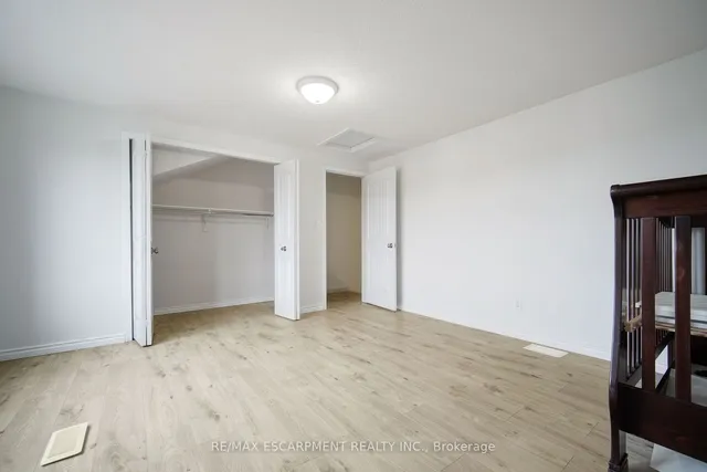 Additional image 34 of 284 Sophia Cres