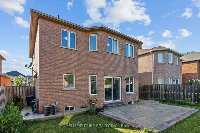 Additional image 39 of 652 Twain Ave