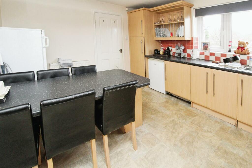 Additional image 5 of Edgemoor Close, Bradford, BD4 6RT