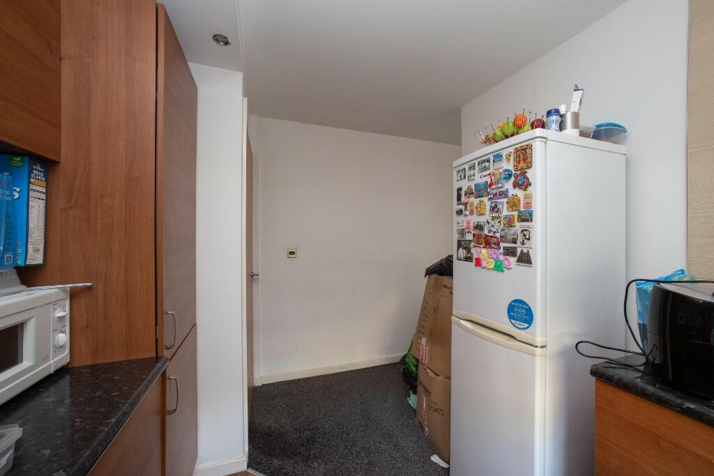 Additional image 7 of Peregrine Way, Bradford, BD6