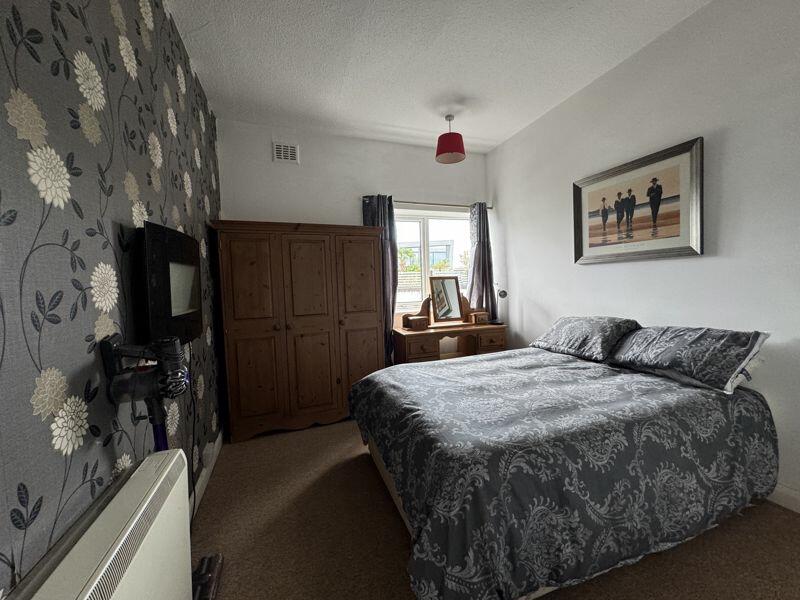 Additional image 19 of Sandbanks Peninsula - TWO 3&4 BEDROOM APARTMENTS OVER FREEHOLD COMMERCIAL