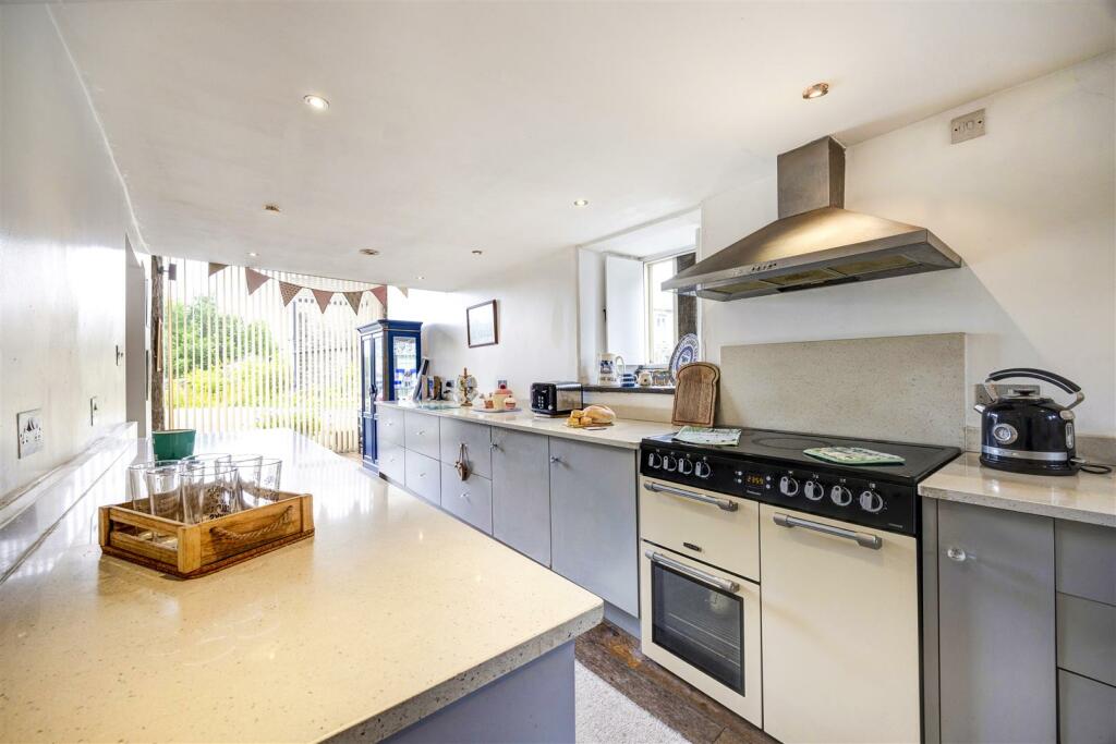 Additional image 15 of Penyghent, Selside, Settle