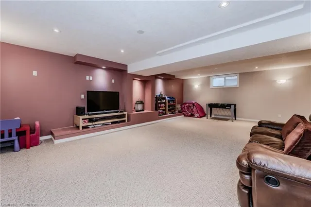 Additional image 37 of 28 Isabella St