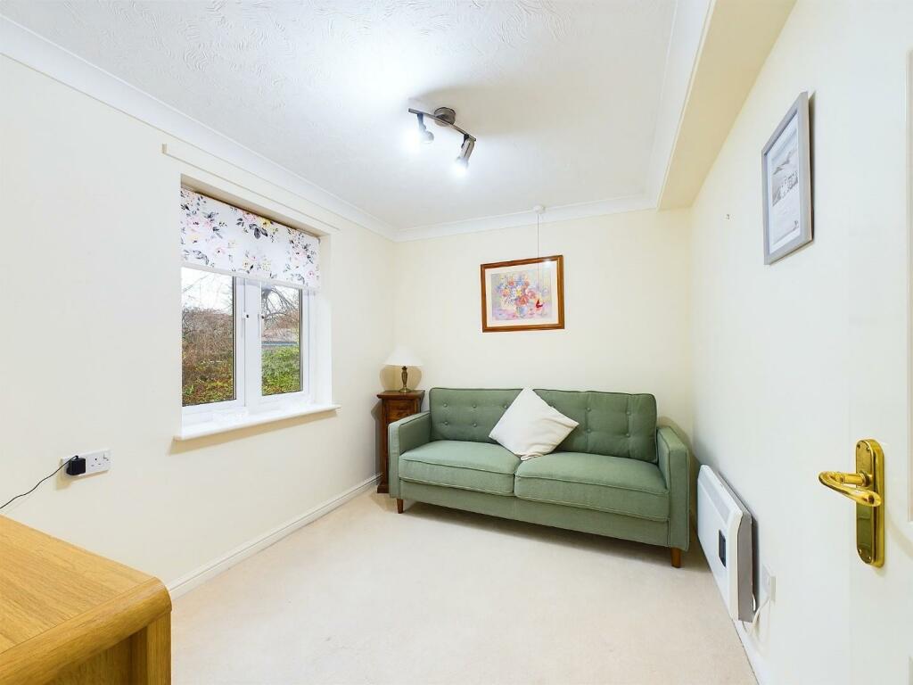 Additional image 10 of Beech Street, Bingley