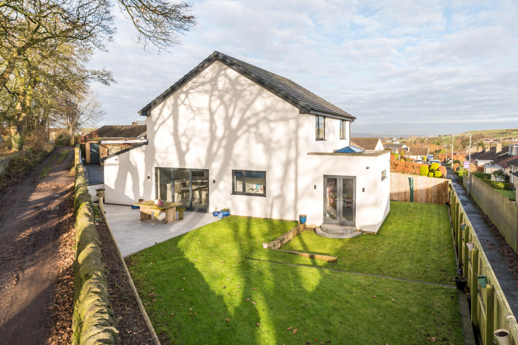 Additional image 12 of Derwent Avenue, Wilsden, Bradford, West Yorkshire, BD15