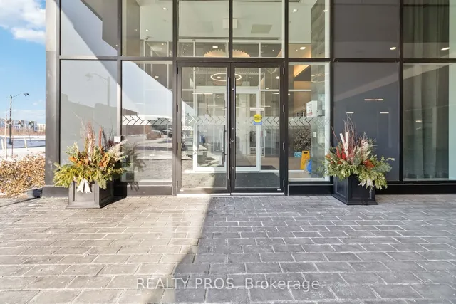 Additional image 4 of 2489 TAUNTON Rd Unit 421