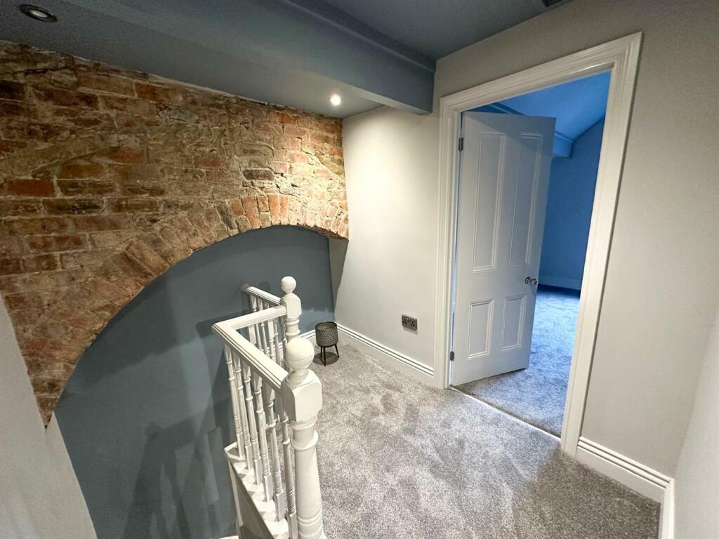 Additional image 18 of Glen Lee Lane, Keighley