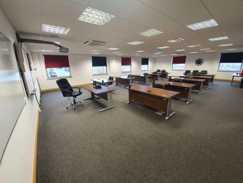 Additional image 2 of Unit 22 Twin Spires Business Centre, Mugiemoss Road, Bucksburn, Aberdeen, AB21 9BG