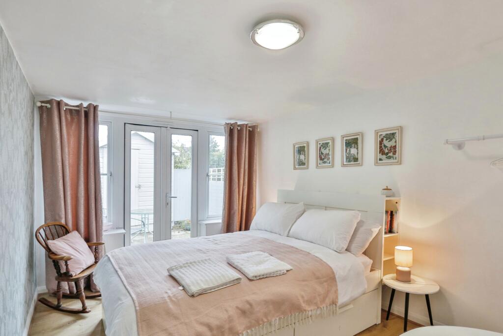 Additional image 15 of Douglas Close, Poole, Dorset, BH16