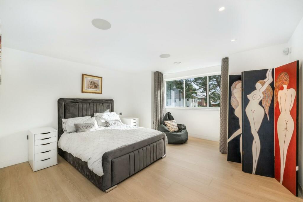 Additional image 21 of Newton Road, Canford Cliffs