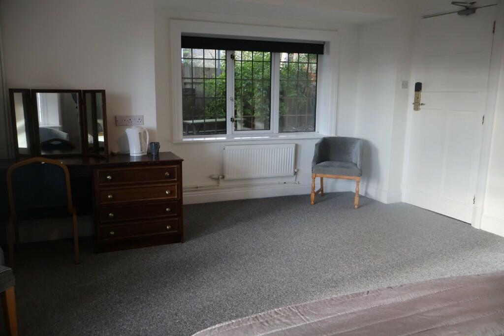 Additional image 3 of Grove Road, Bournemouth, Dorset, BH1