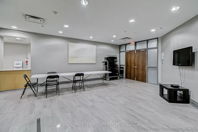 Additional image 29 of 2772 Keele St Unit 101