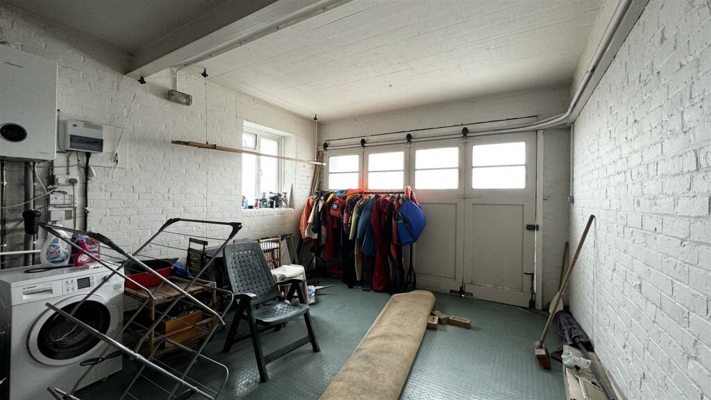 Additional image 13 of Banks Road, Sandbanks