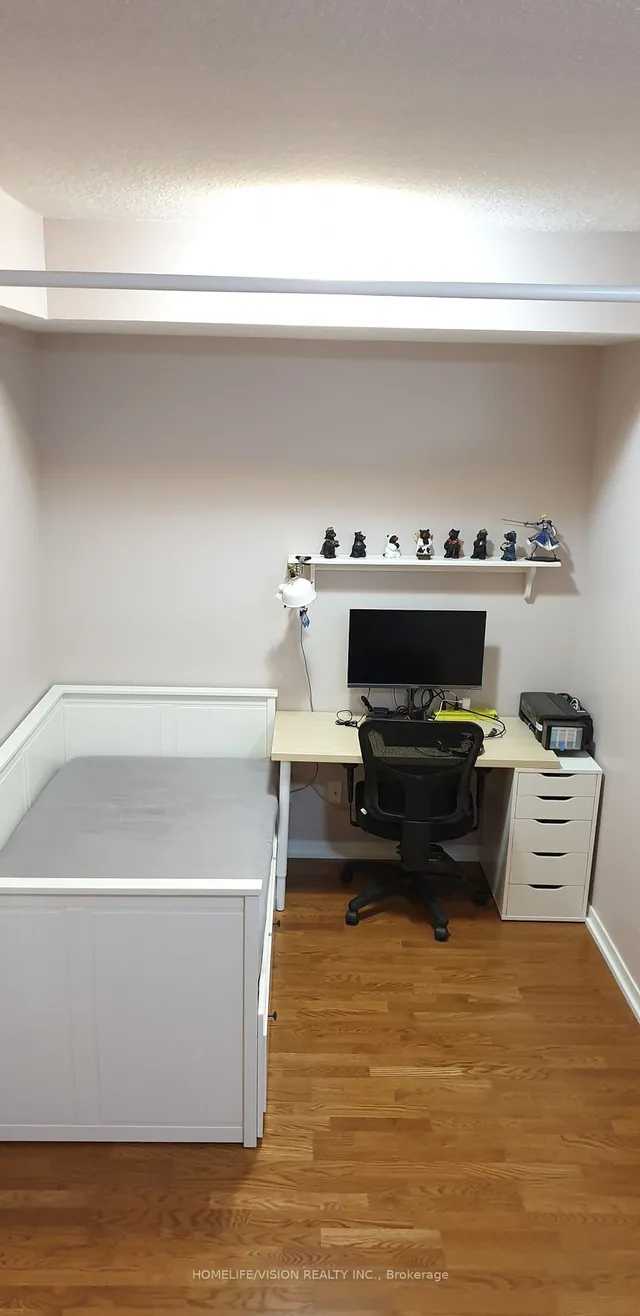 Additional image 6 of 55 Bremner Blvd Unit 3805