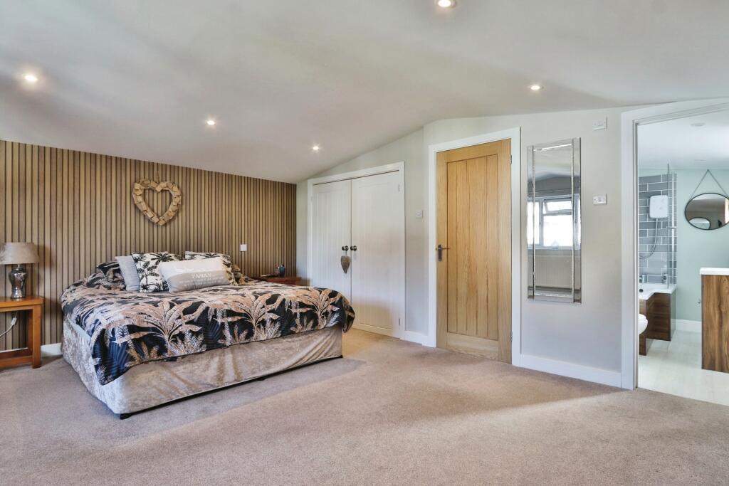 Additional image 11 of Woodlands Avenue, Poole, Dorset, BH15