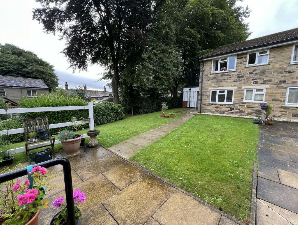 Additional image 6 of Laurel Croft, BD23