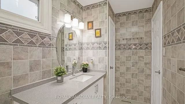 Additional image 23 of 18 Wabash Crt