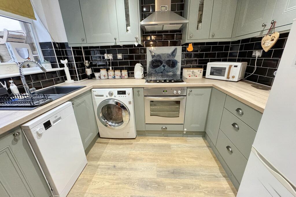 Additional image 4 of Bearwood