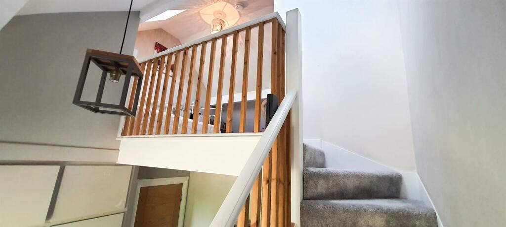 Additional image 19 of Ladymead, Glenlyon Avenue, Keighley