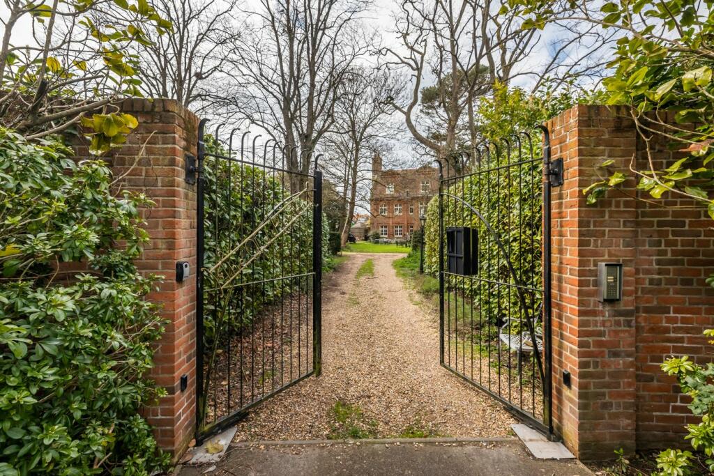 Additional image 3 of Old Rectory Mews, Poole, BH15