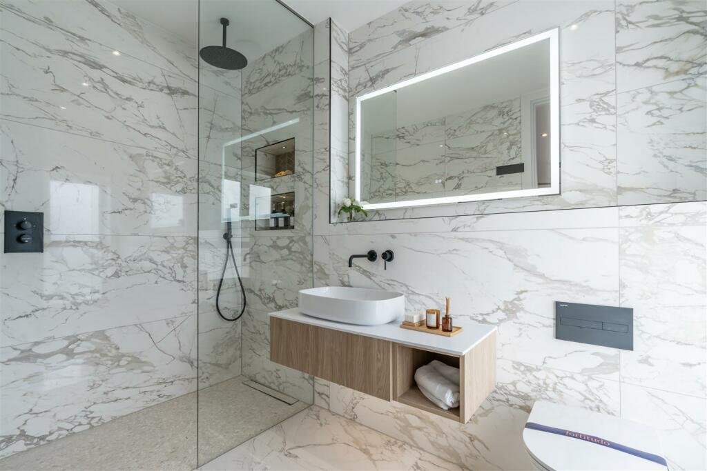 Additional image 18 of Dorset Lake Avenue, Lilliput