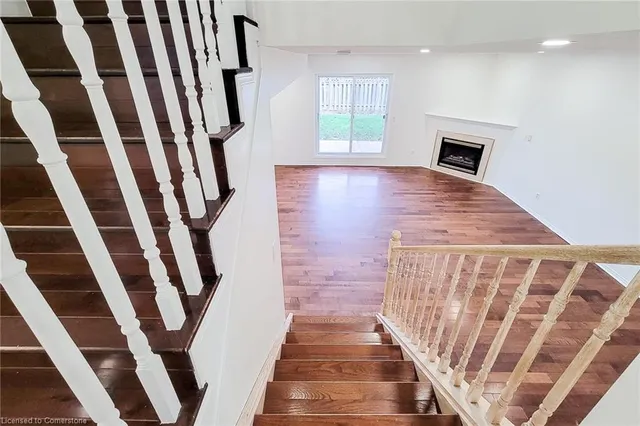 Additional image 32 of 482 Berkindale Dr