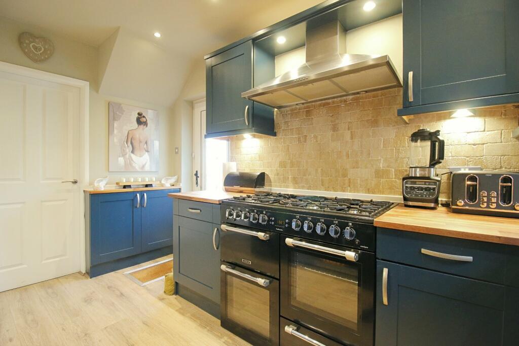 Additional image 7 of Derwent Road, Bradford, BD2