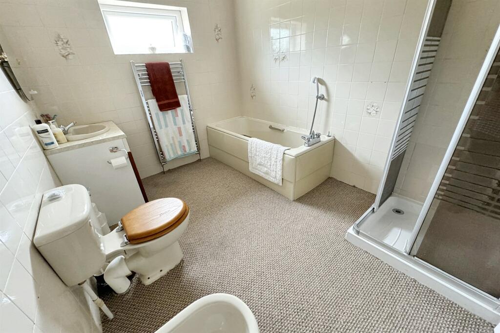 Additional image 17 of Bearwood