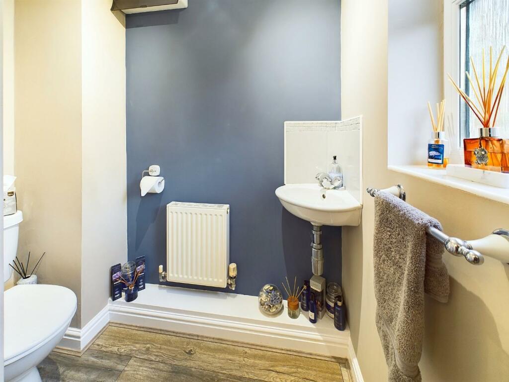 Additional image 3 of Swan Avenue, Bingley