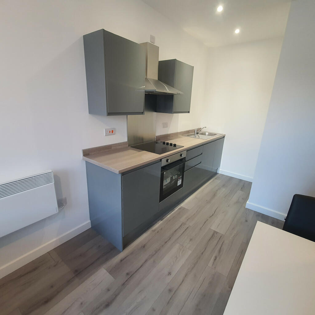 Additional image 12 of The Card House, Bingley Road, Bradford, West Yorkshire, BD9