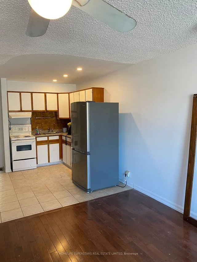 Additional image 2 of 1263 Woodbine Ave