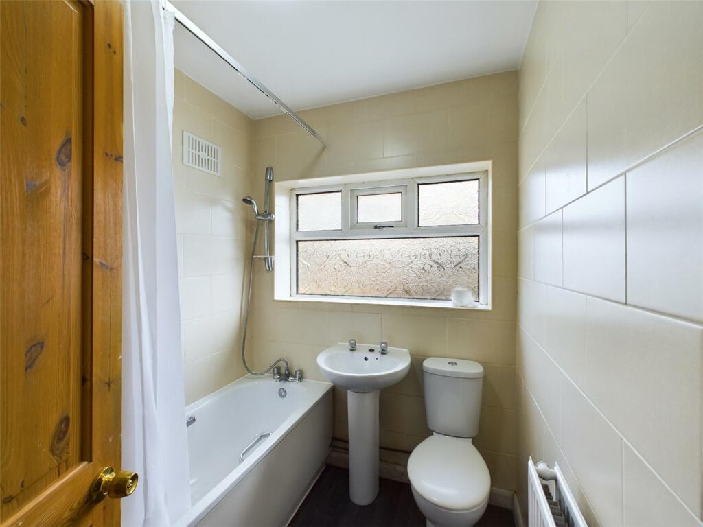 Additional image 5 of Como Drive, Bradford, West Yorkshire, BD8