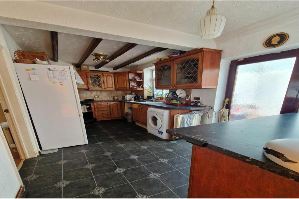 Additional image 3 of Ings Way, Bradford, BD8