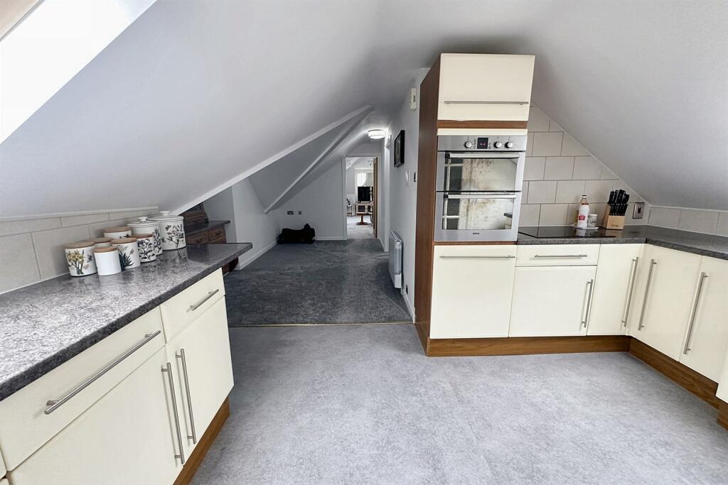 Additional image 22 of Muscliffe