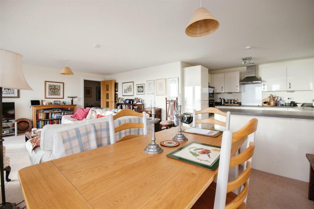 Additional image 11 of Horizons, Churchfield Road, Poole, Dorset, BH15 2FR