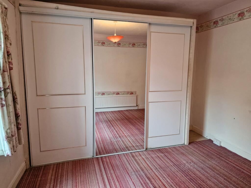 Additional image 29 of Doctor Lane, Bradford, BD10