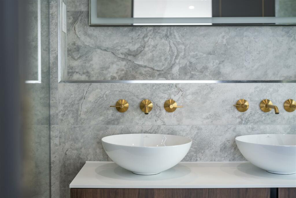 Additional image 16 of Salterns Way, Lilliput