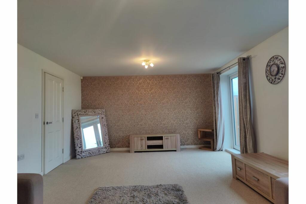 Additional image 6 of Booth Holme Close, Bradford, BD4