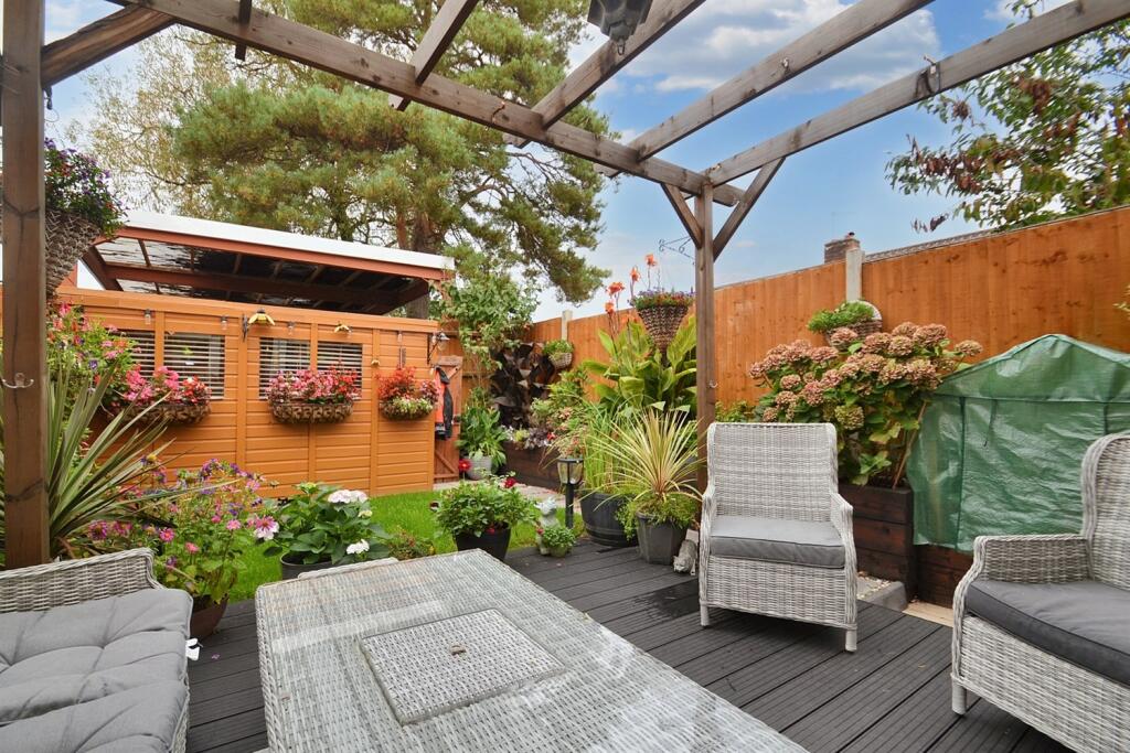 Additional image 17 of Darbys Corner