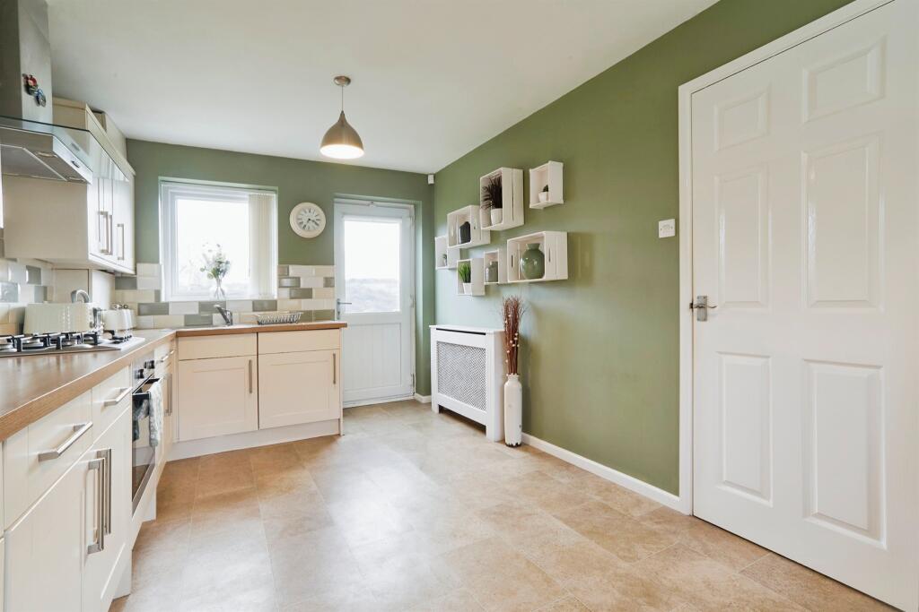 Additional image 7 of Pasture Avenue, Oakworth, Keighley