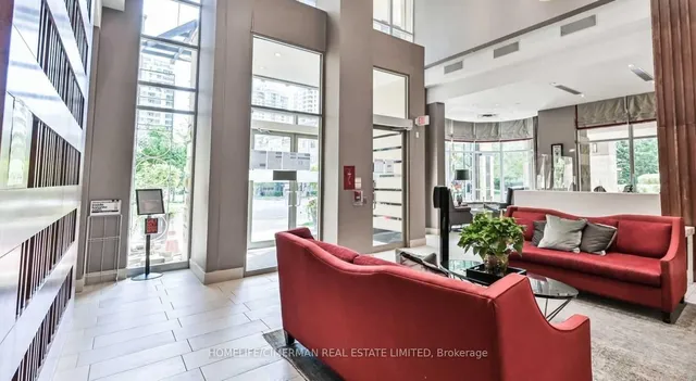 Additional image 16 of 18 Kenaston Gdns Unit 305