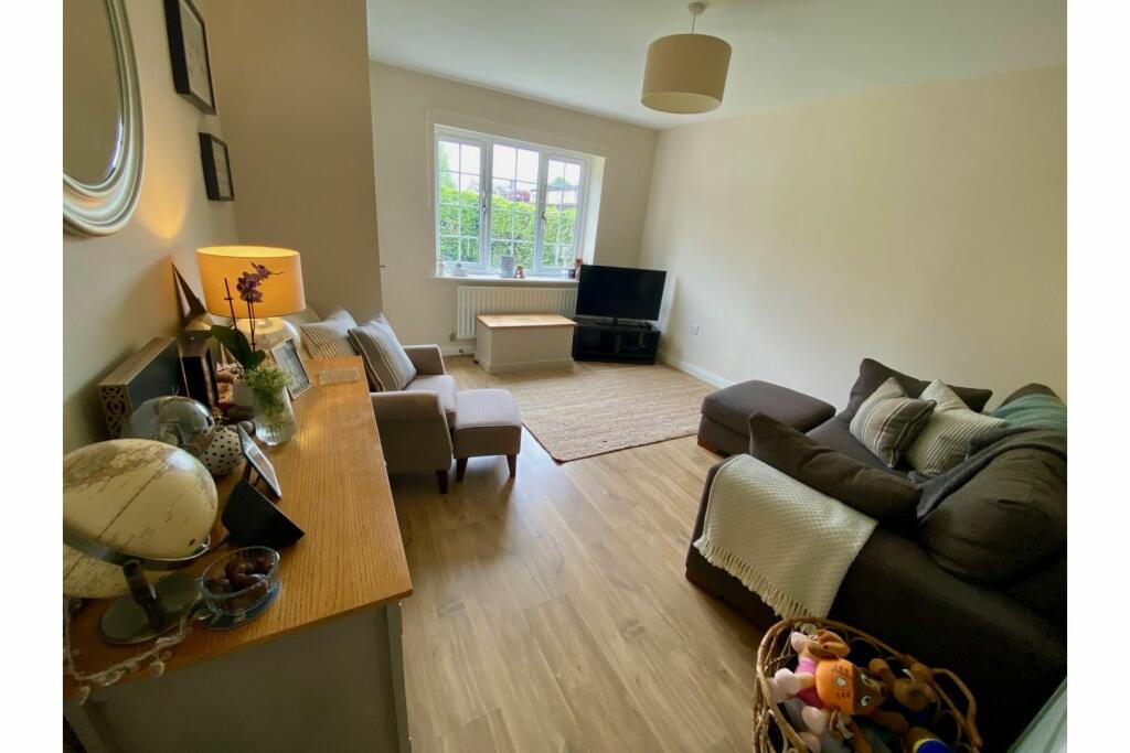 Additional image 4 of Micklethwaite Lane, Bingley, BD16