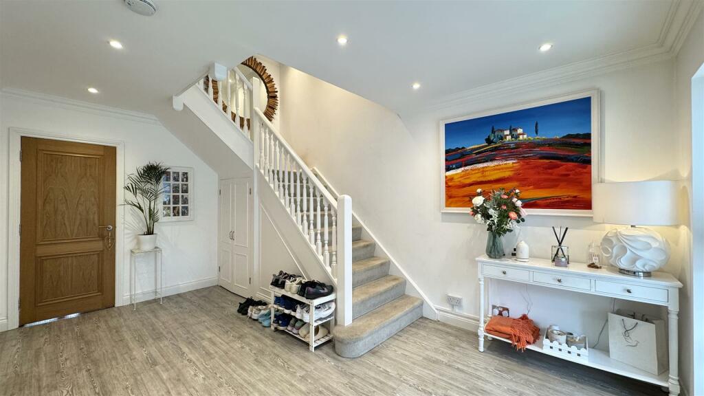 Additional image 4 of Gardens Crescent, Lilliput