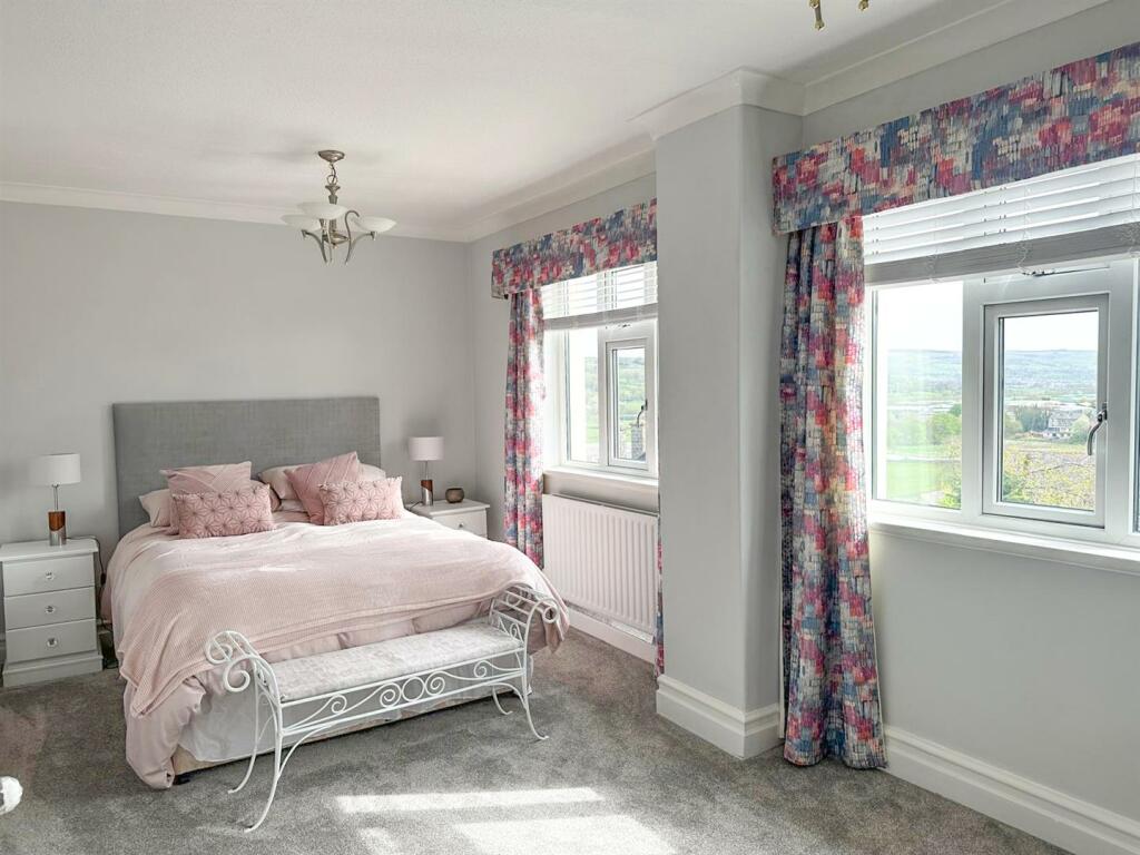 Additional image 24 of Park Road, Cross Hills,