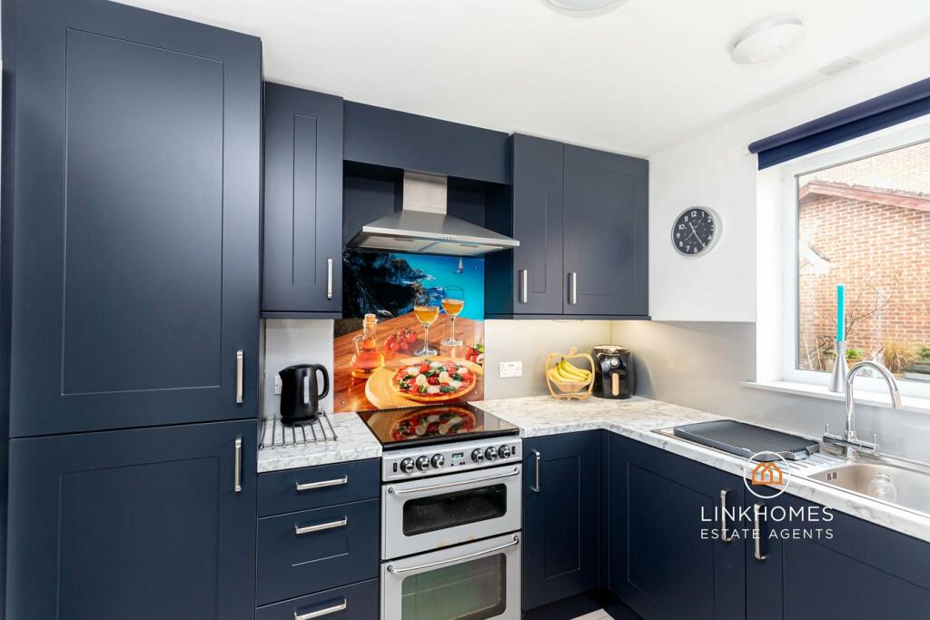 Additional image 17 of Godmanston Close, Poole, BH17