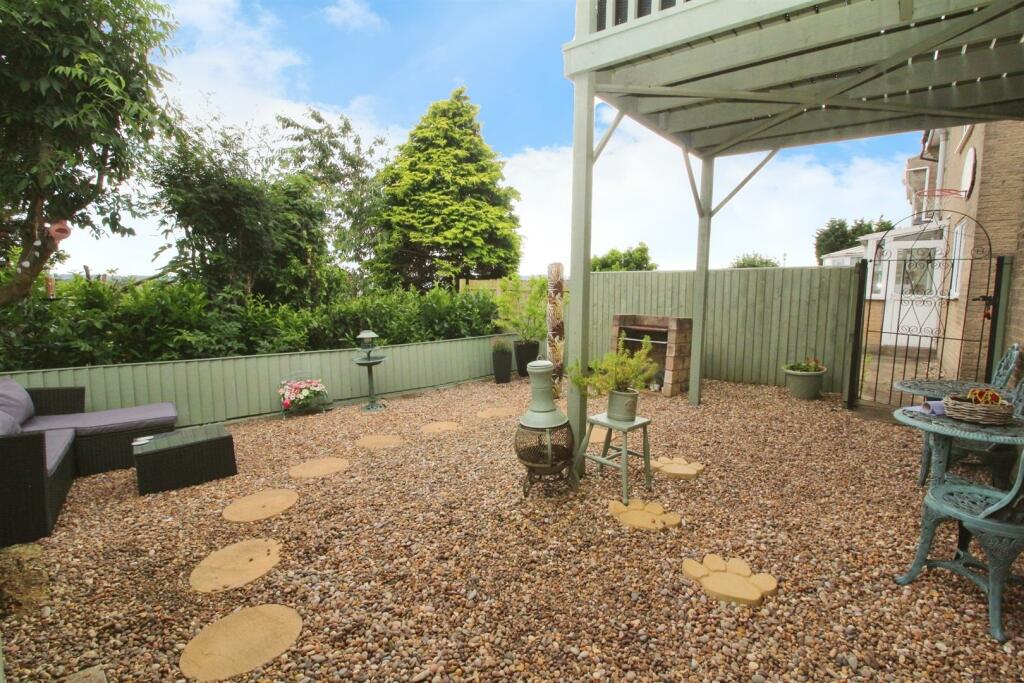 Additional image 28 of Lichfield Mount, Bradford, BD2 1NX